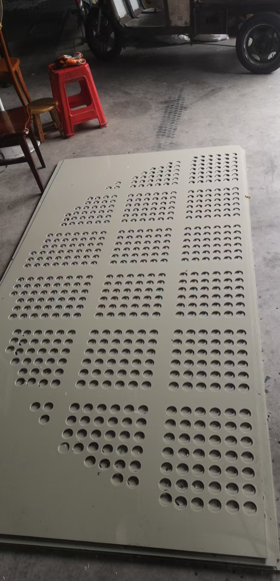 PP板冲孔成品展示